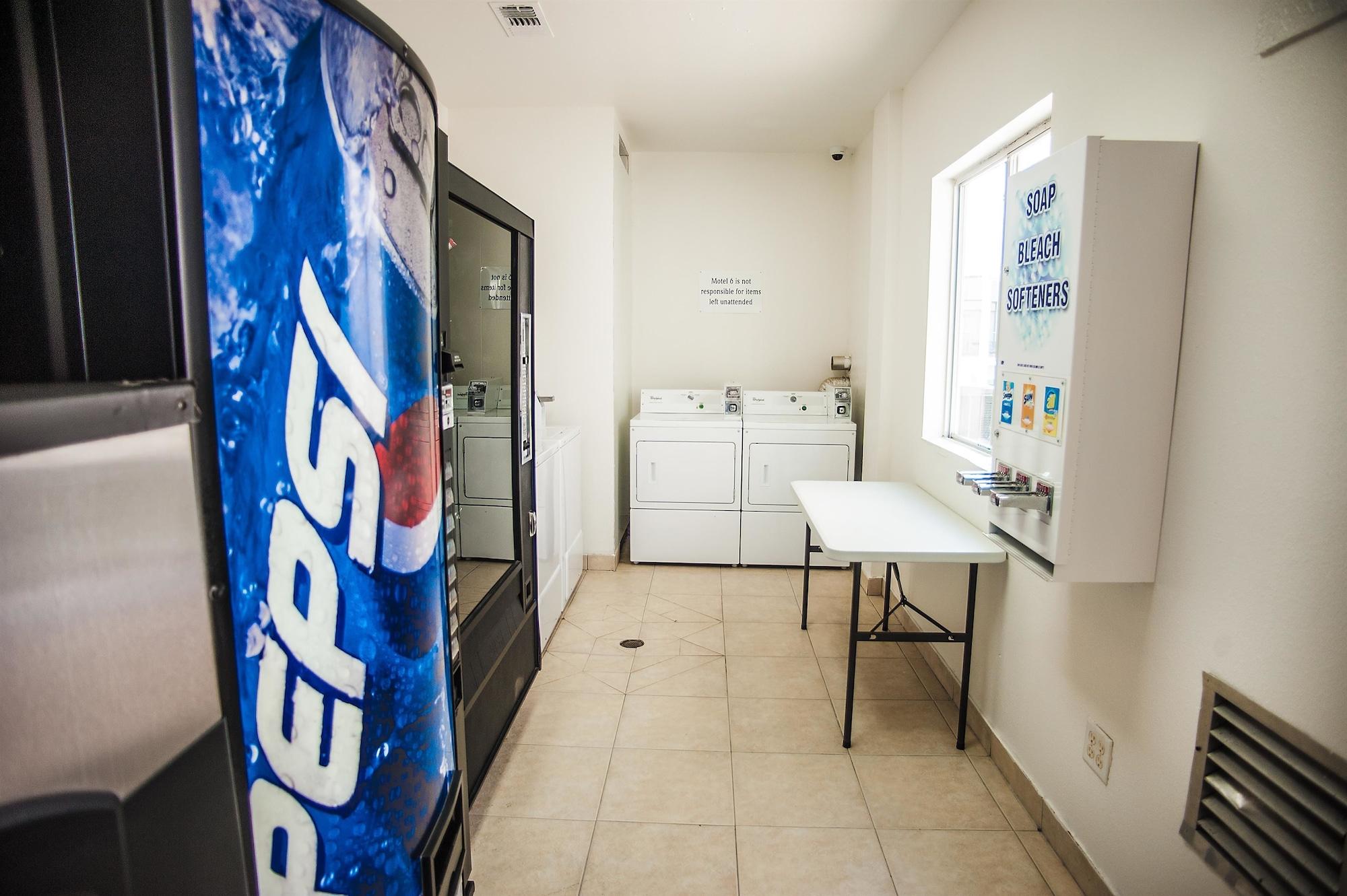 Motel6 Corsicana, TX 26/30
