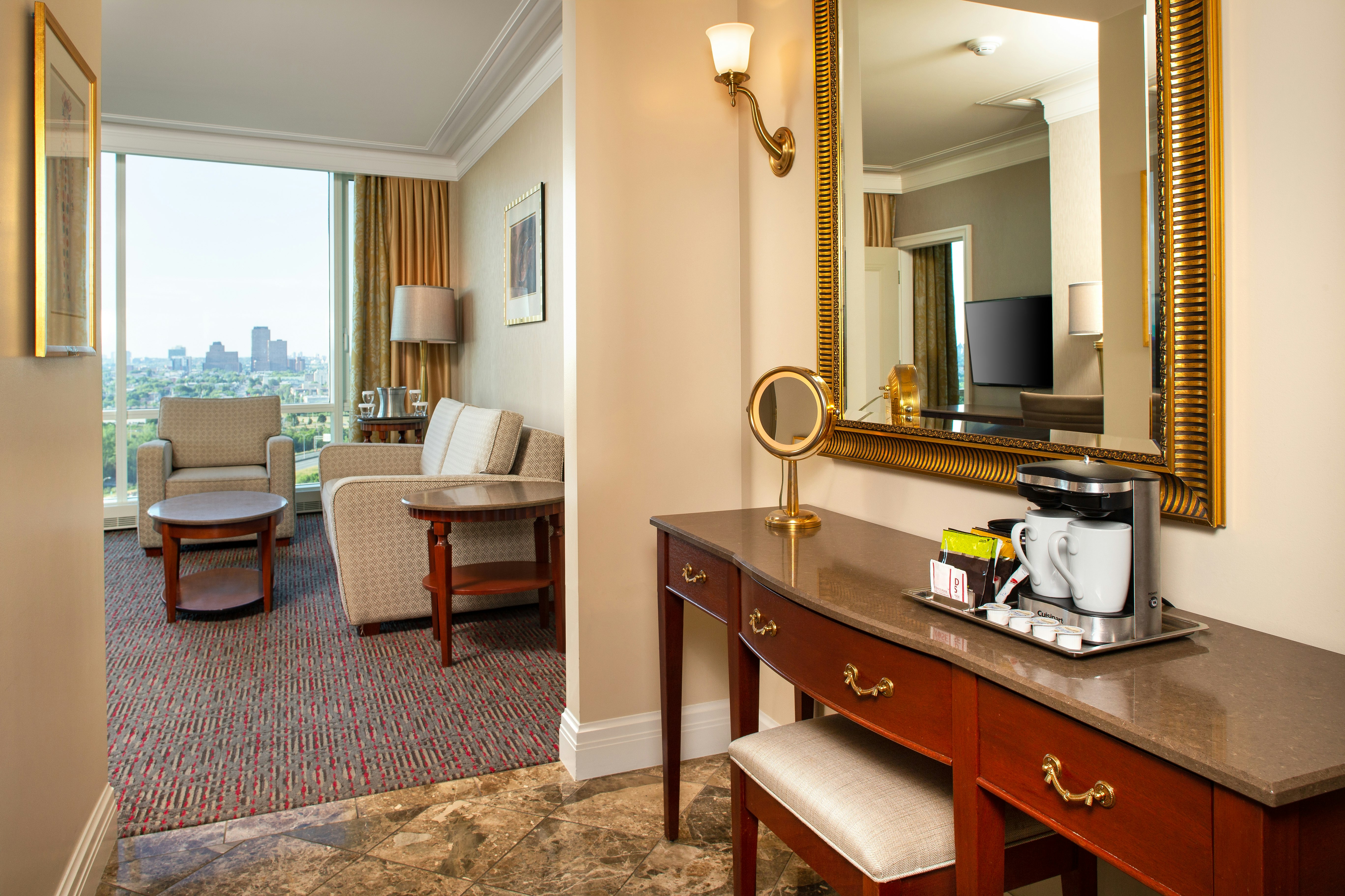 جناح بسرير كينج بغرفة نوم واحدة بحوض جاكوزي، Hilton Lac Leamy 6/6