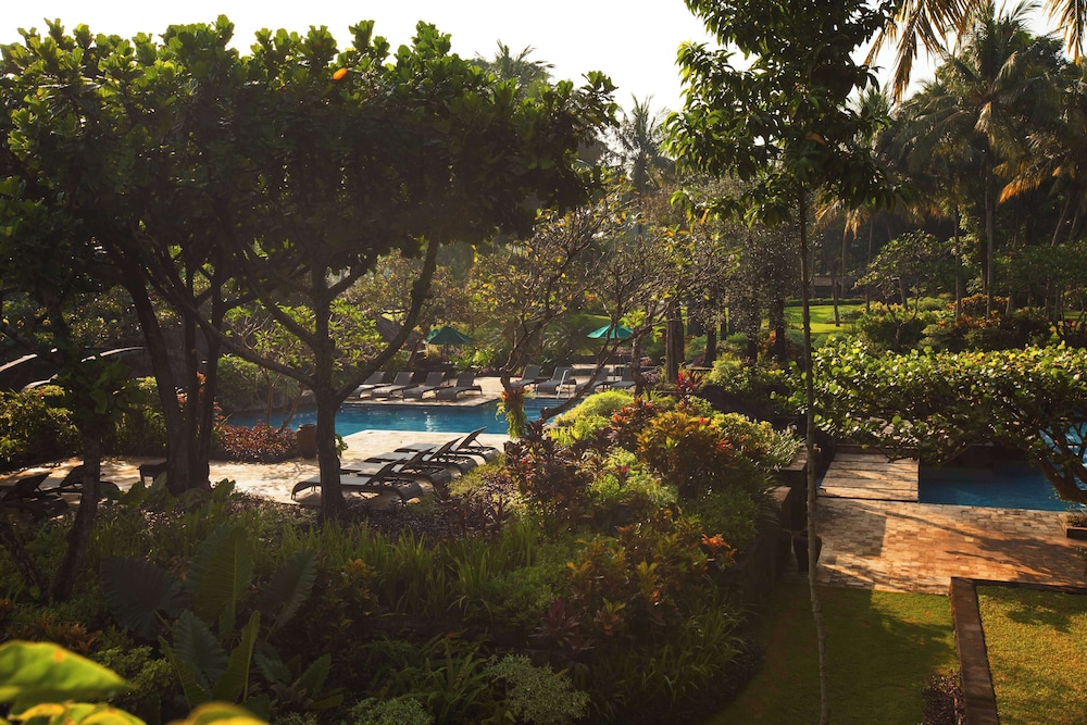 Hyatt Regency Yogyakarta 72/76