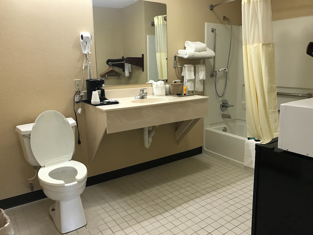 Americas Best Value Inn & Suites Maumelle North Little Rock 5/22