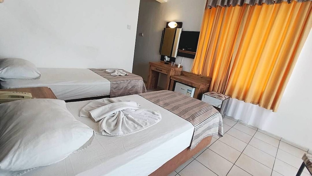 1 Bedroom, Standard, Single