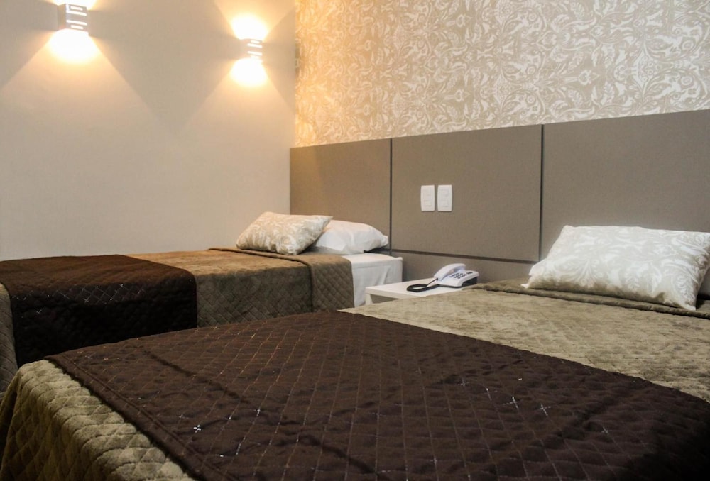 Hotel Caju de Ouro 13/45