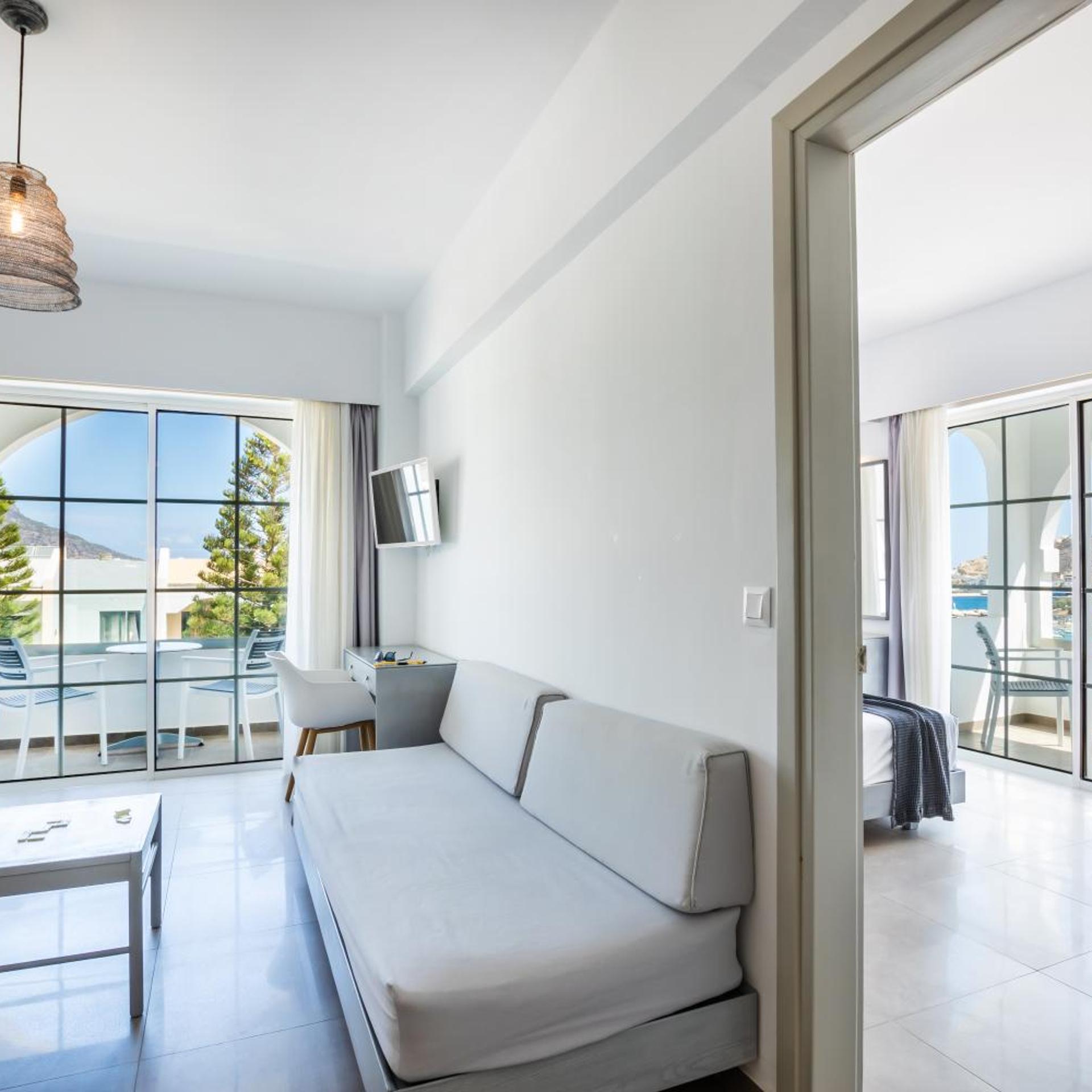 Alos Suites - ex Possirama Bay 5/32