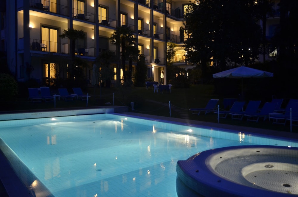 Hotel Royal 6/58