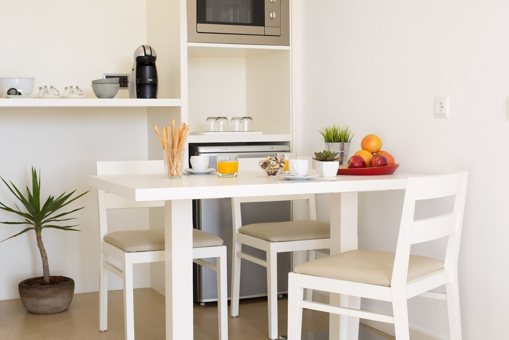 Las Gaviotas Suites Hotel 54/59