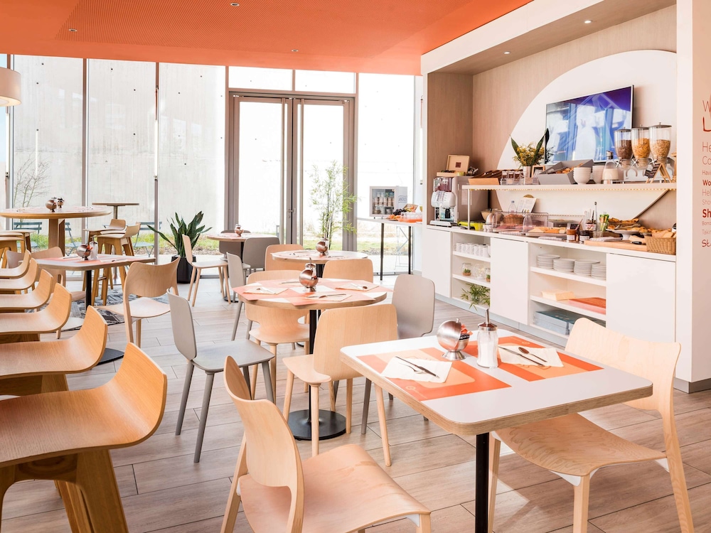 Aparthotel Adagio Access Paris Massy Gare Tgv 48/69