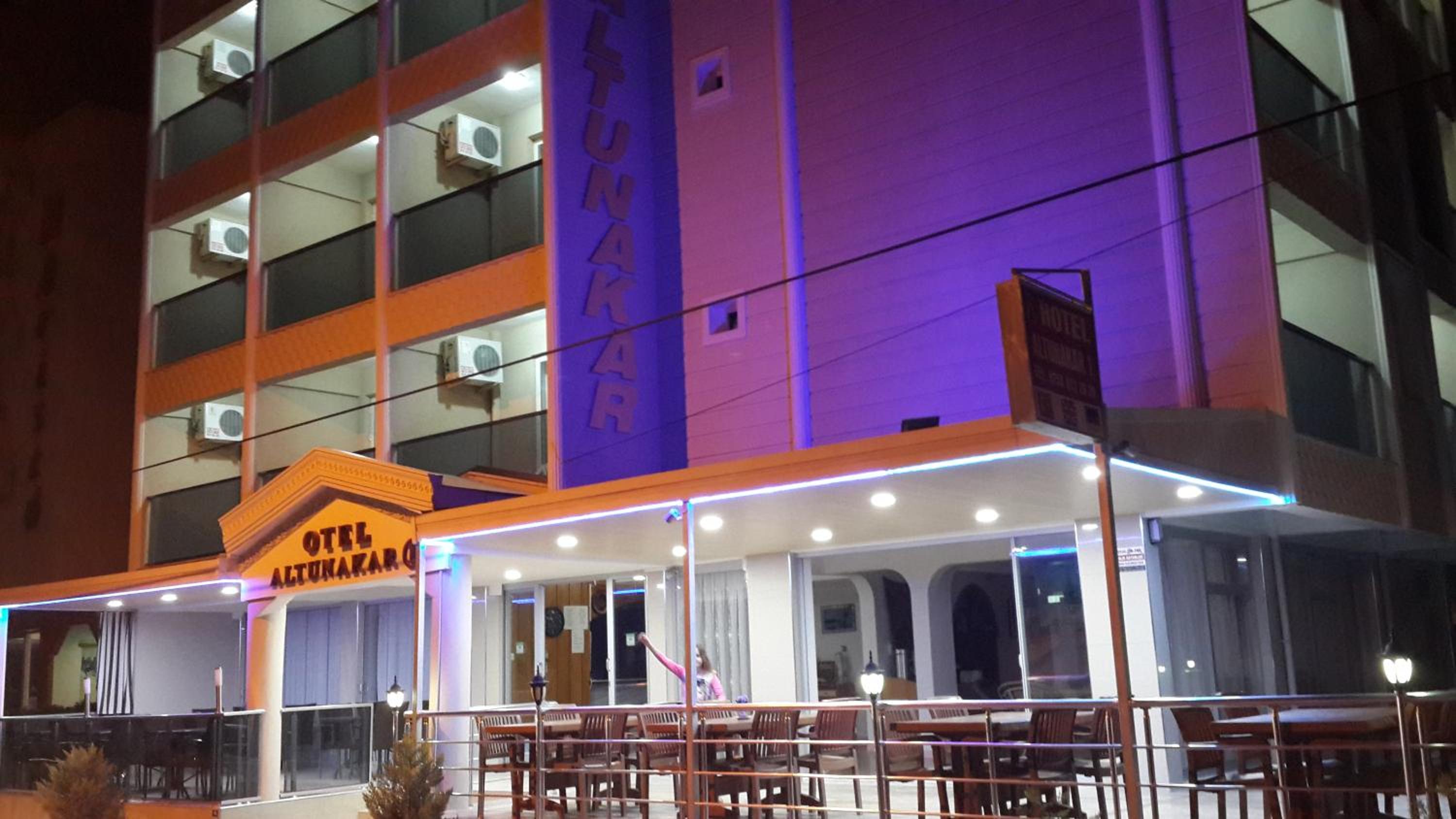 Altunakar 1 Hotel 2/50