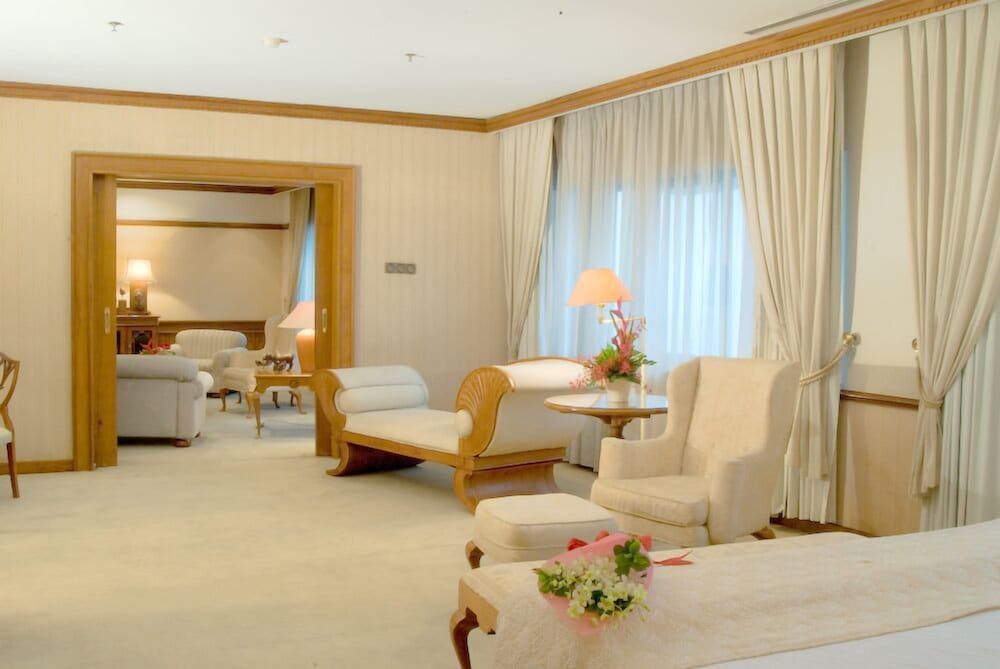Grand Sahid Jaya Jakarta 32/50