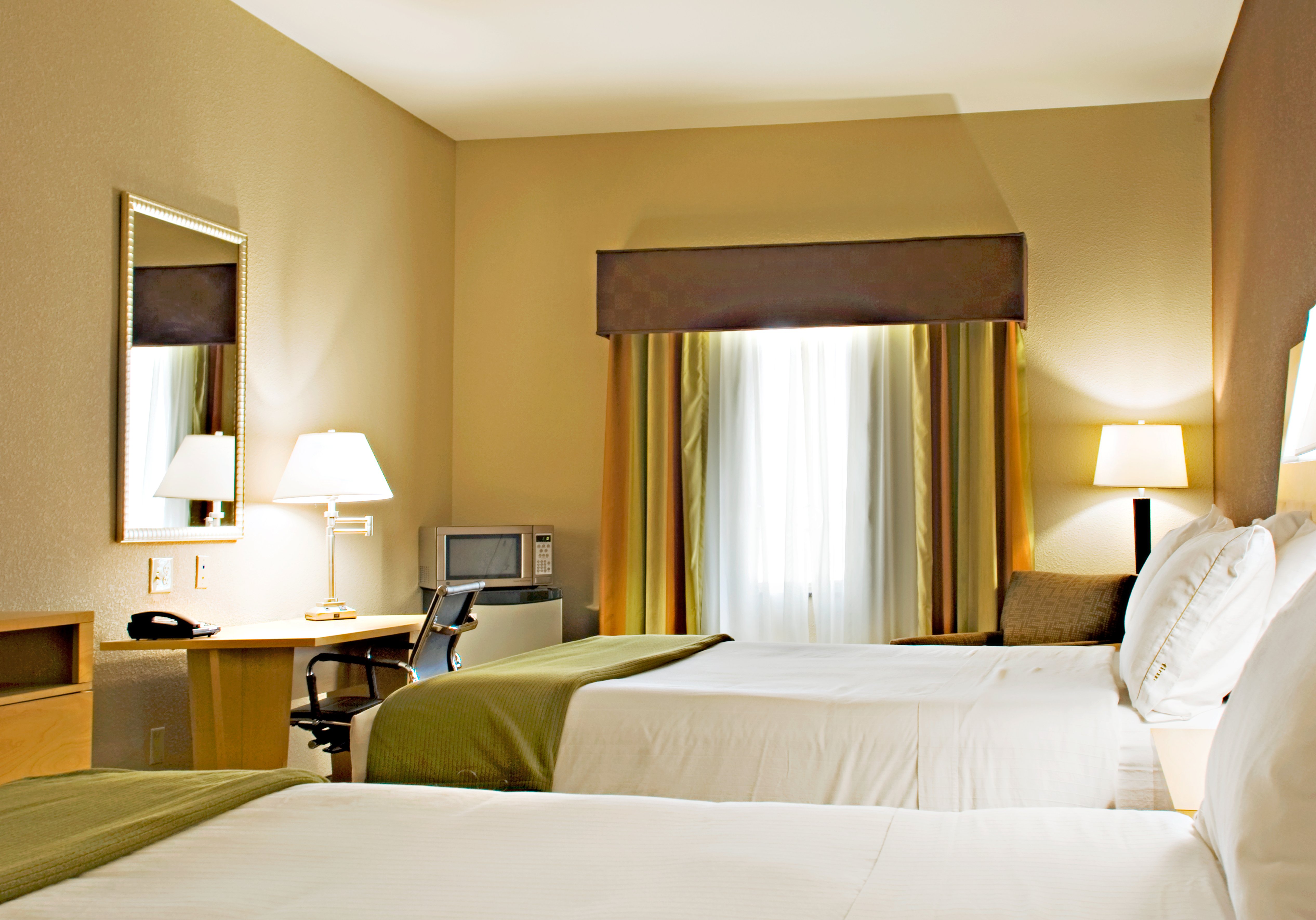Room, 2 Queen Beds