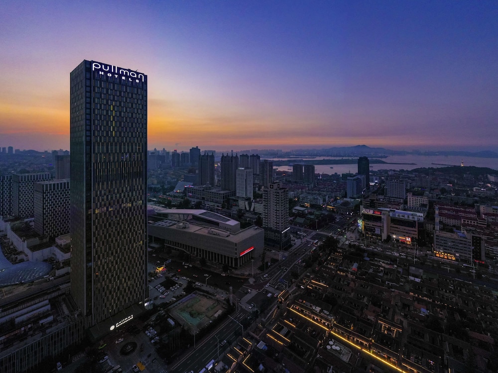 Pullman Yantai Center 44/50