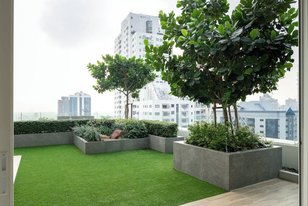 Jasmine 59 Hotel 69/75