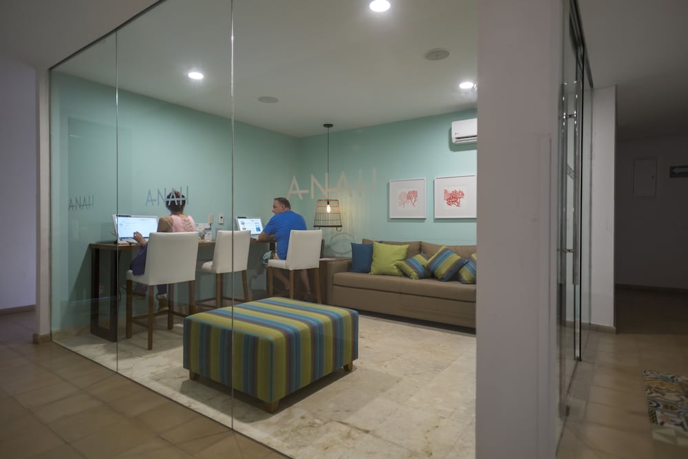 Anah Suites by Sunest 31/50