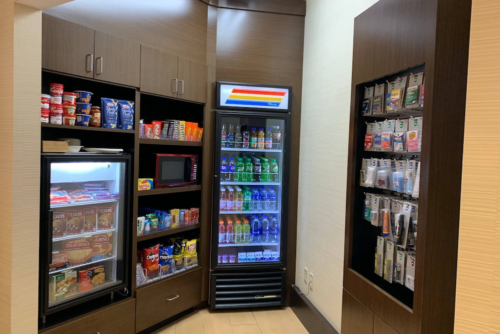 Fairfield Inn By Marriott Concord 16/16