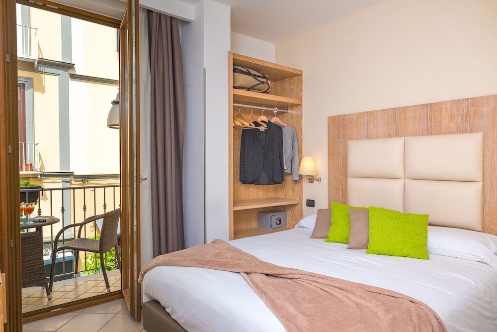 Sorrento City Hotel 43/76