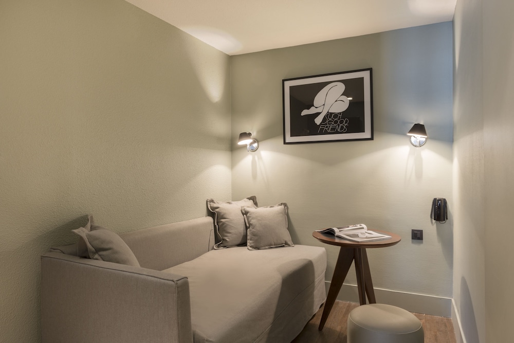 Hotel Basss 47/63