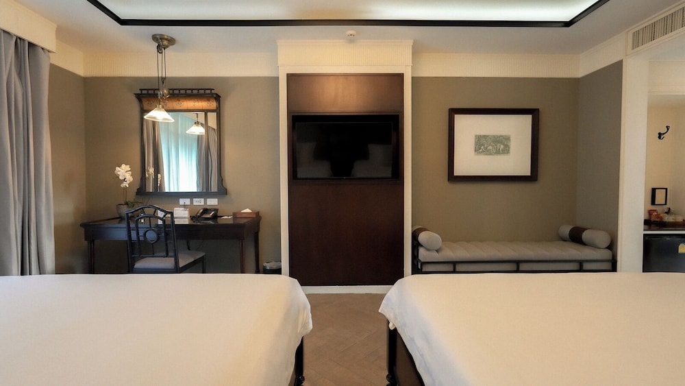 Deluxe, Twin Beds