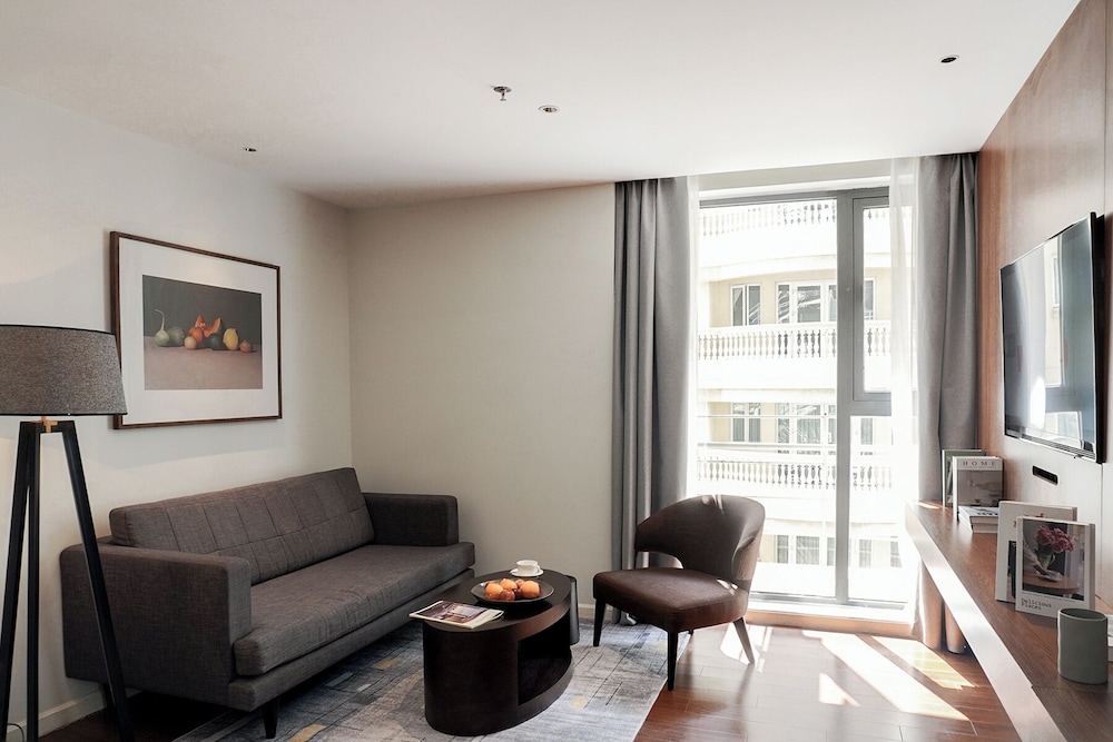 Signature By M Village Le Thanh Ton, a brand of Modern Village Lifestyle 42/59