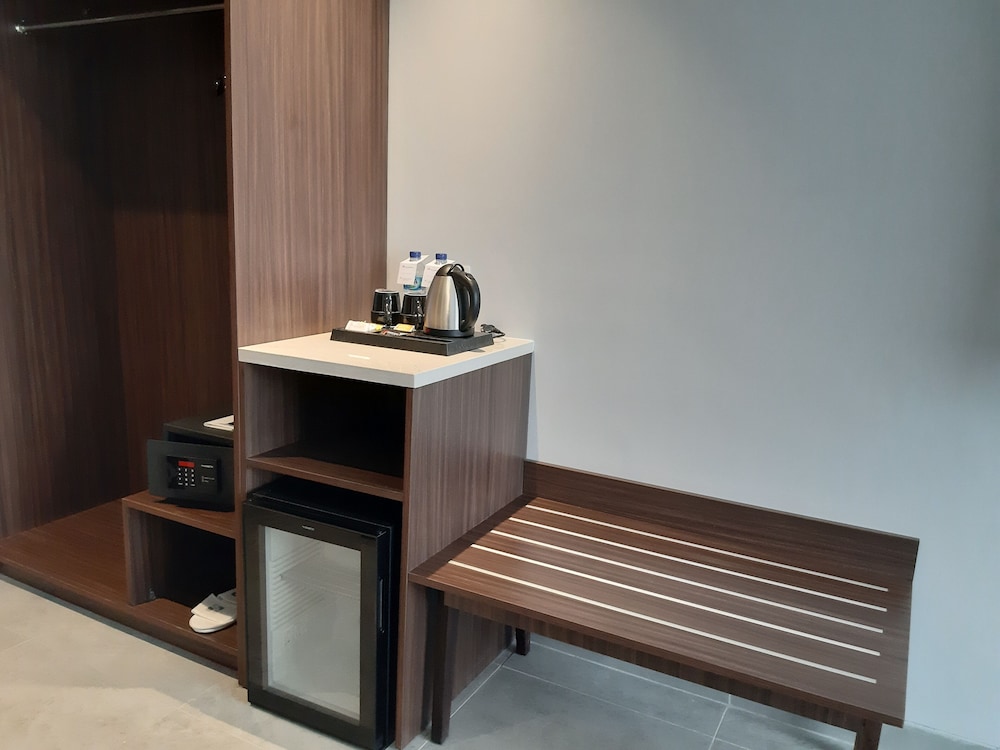 Swiss-Belinn Bogor 48/57