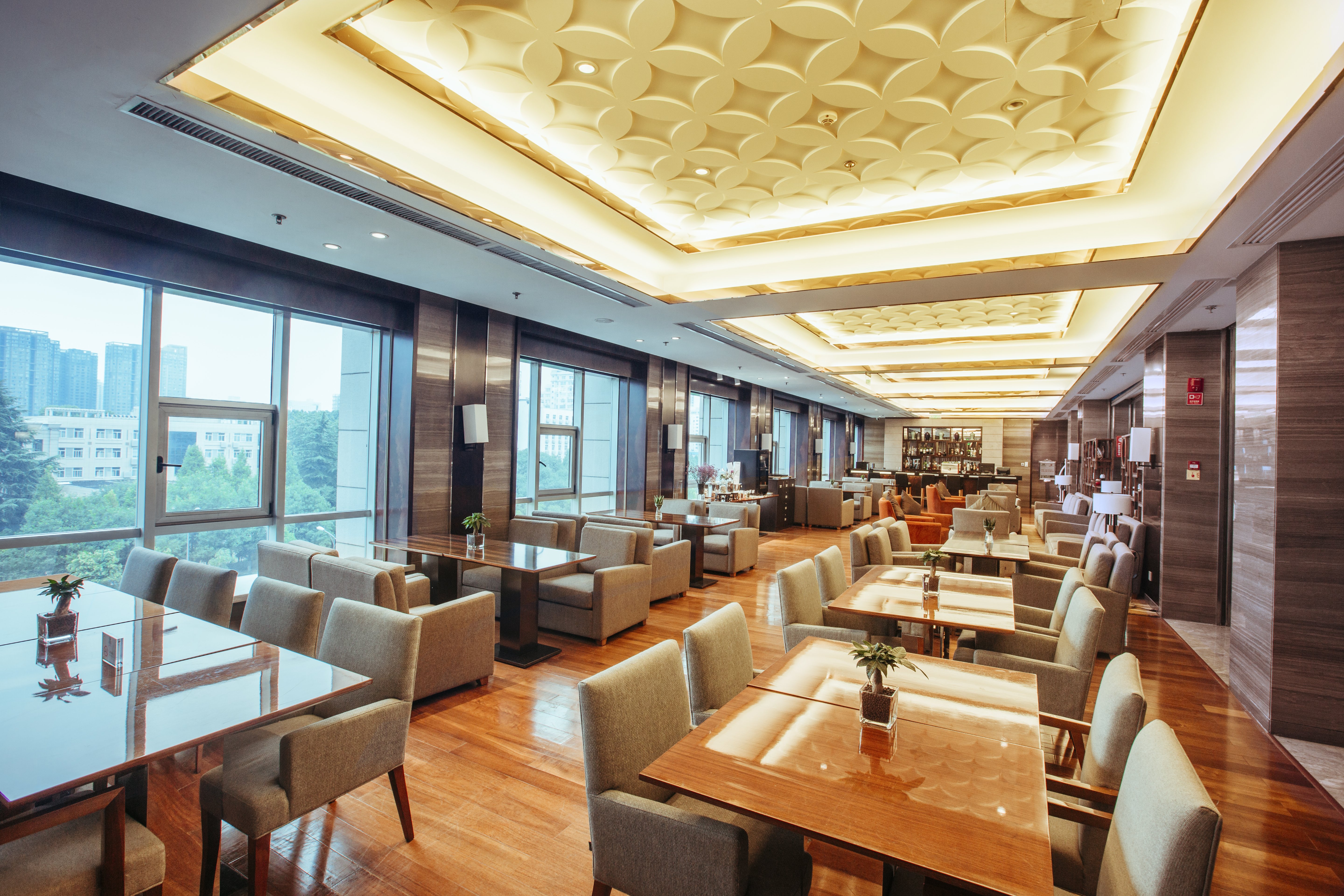 Holiday Inn Xian Big Goose Pagoda 25/50