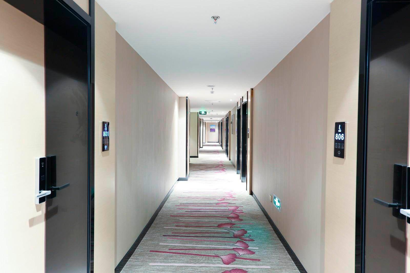 Lavande Hotel (Guangzhou South Railway Station Muxiyuan) 26/42