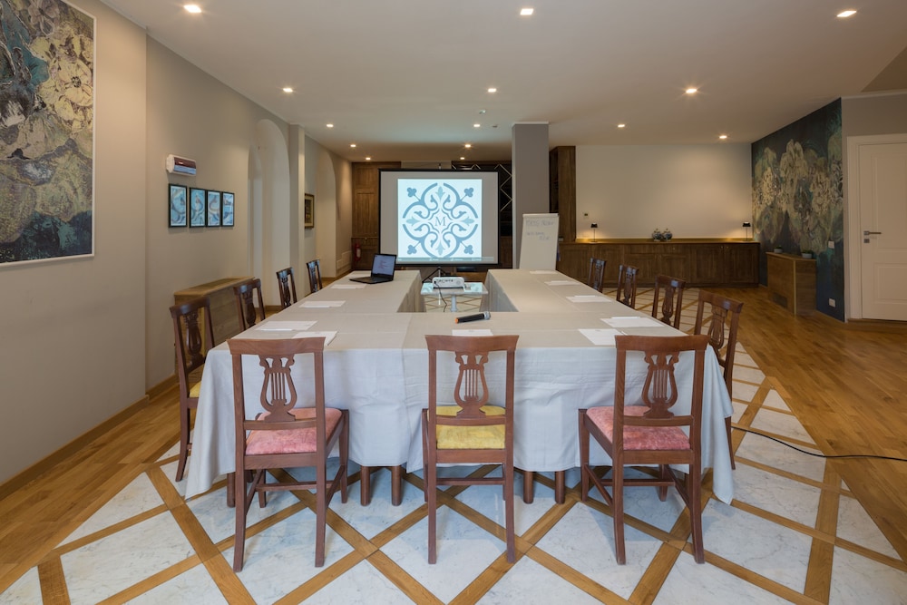 Mediterraneo Emotional Hotel And Spa 68/77