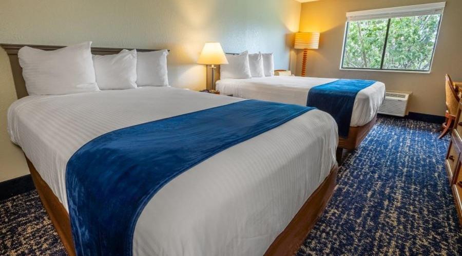 غرفة بسريرين مزدوجين، Lady Luck Casino Hotel Vicksburg 2/4