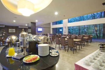 Losari Roxy Hotel Kt 9/20