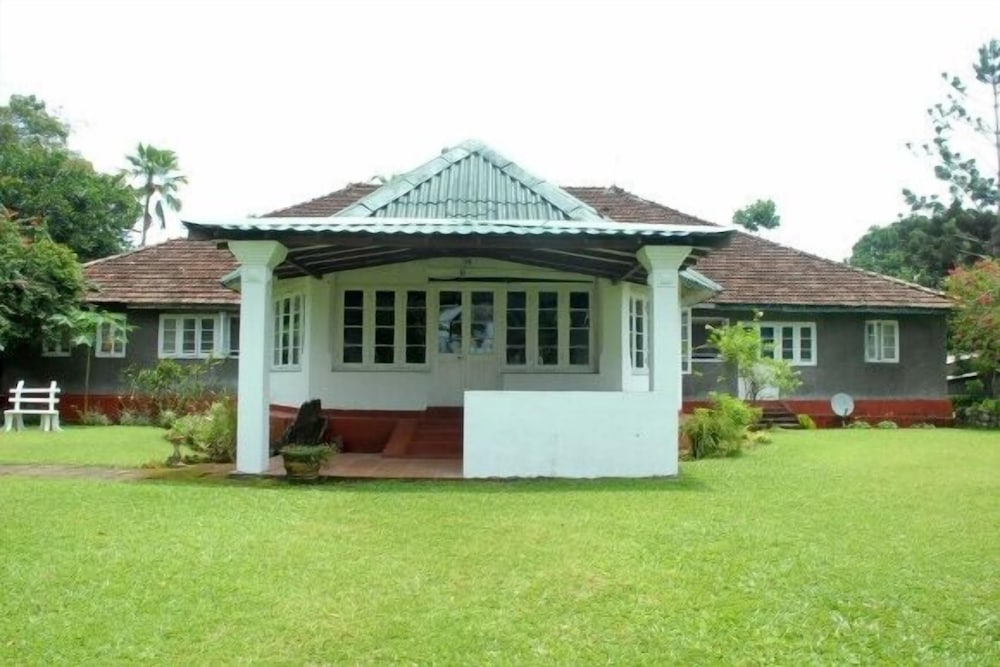 The Bungalow At Pantiya Estate 16/19