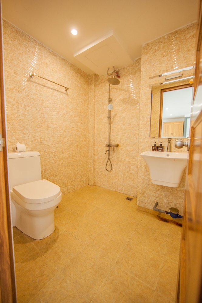 Gic Apartment And Hotel 18/20