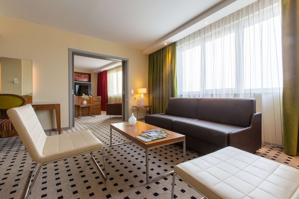 Radisson Blu Hotel, Hamburg Airport 44/66