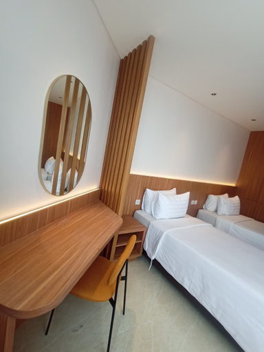 WYNS Hotel Bandung 5/10