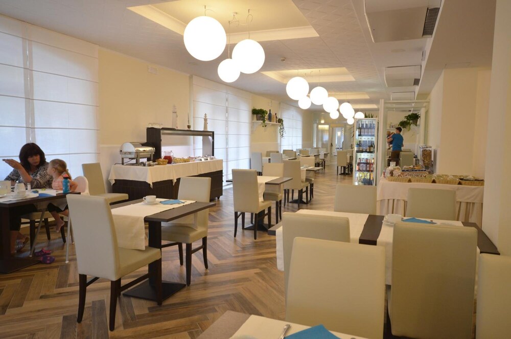 Aparthotel Olimpia 51/62
