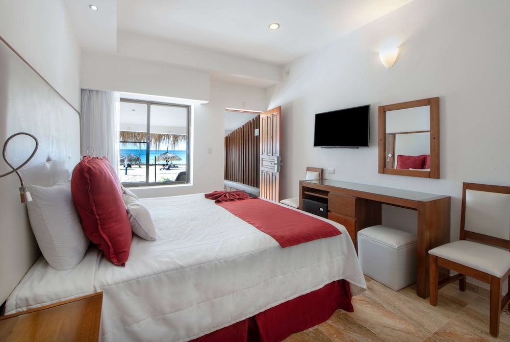 Viva Dominicus Beach by Wyndham, A Trademark All Inclusive 13/50