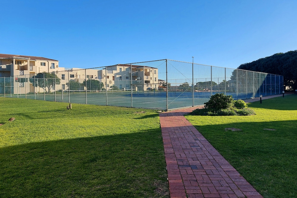 Hermanus Beach Club 39/50