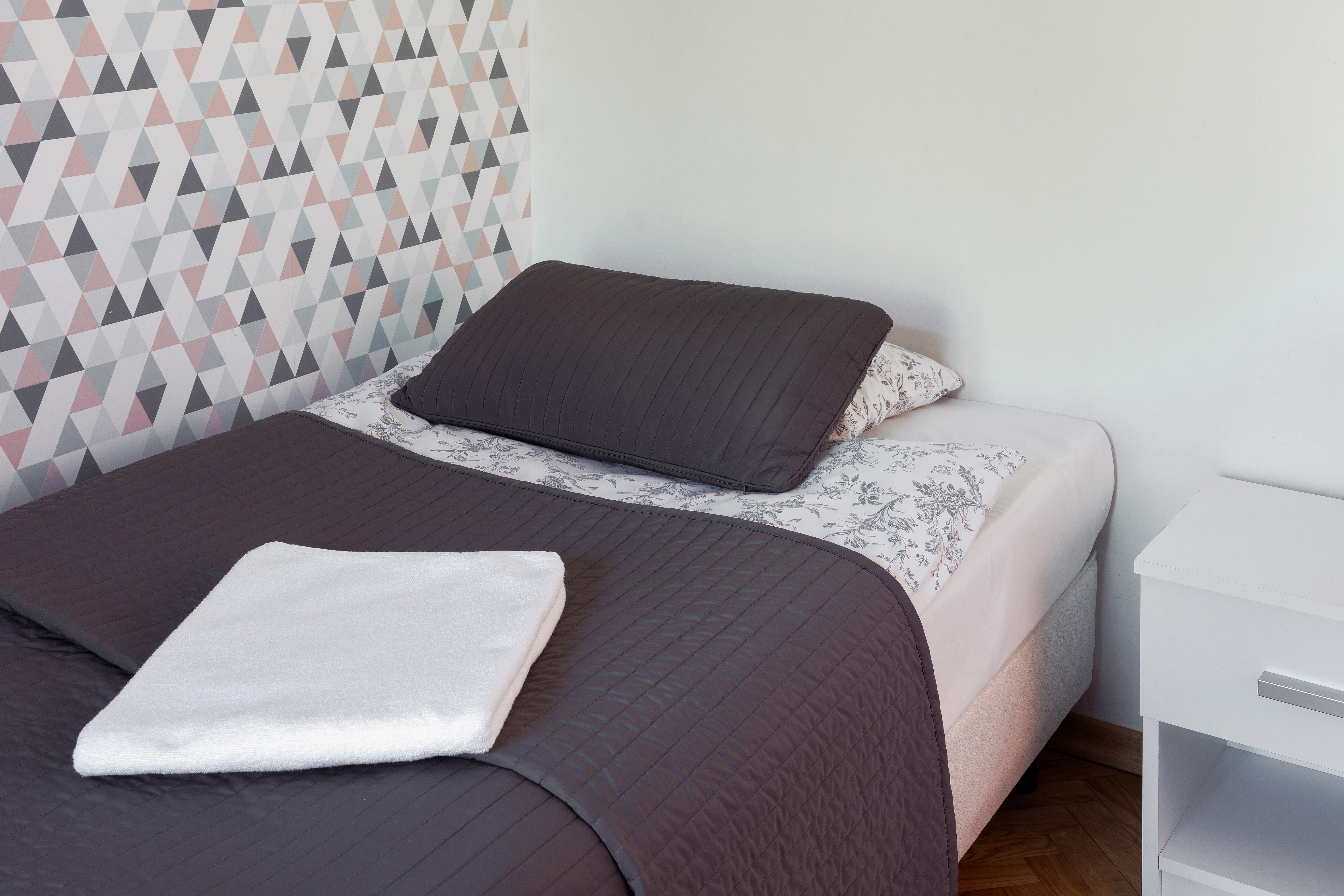 Tamka Hostel 20/50