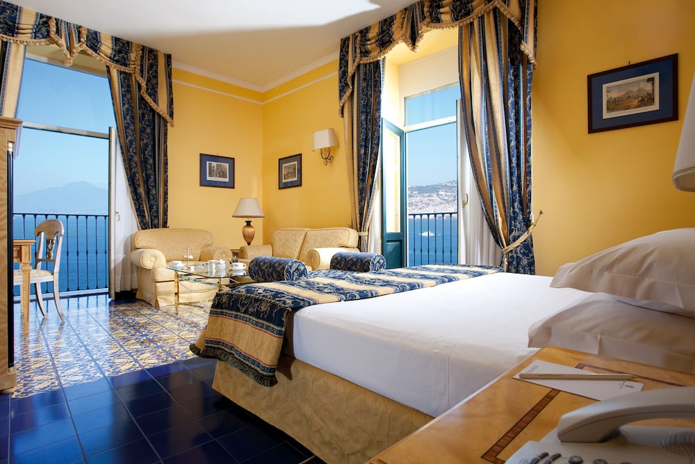 Imperial Hotel Tramontano 18/39