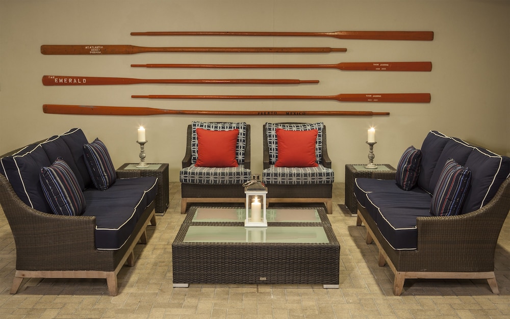 Lido Beach Resort 29/50