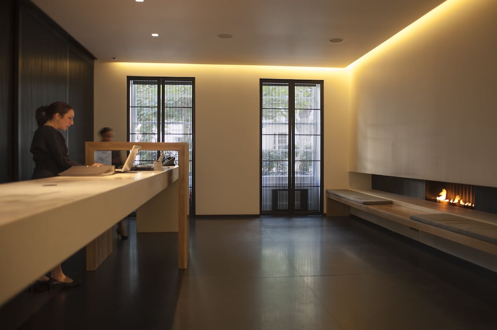 Lobby at La Suite West - Hyde Park, LONDON