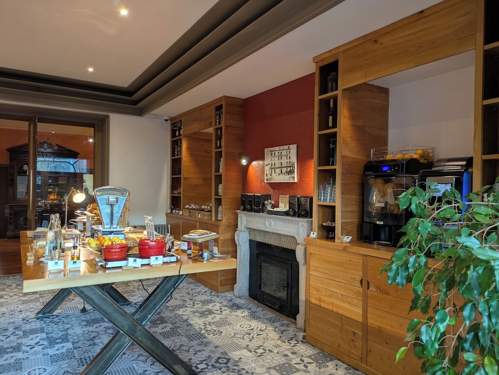 The Originals Aurillac Grand Hotel Saint Pierre 9/67
