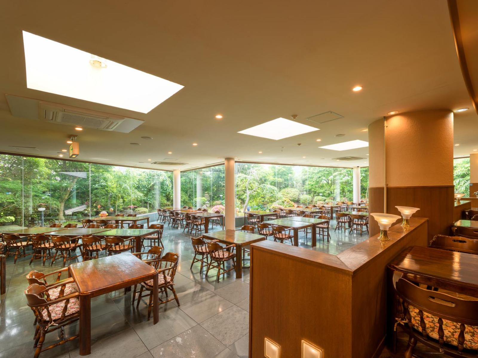 Iwaki Yumoto Onsen Hotel Palm Spring 21/25