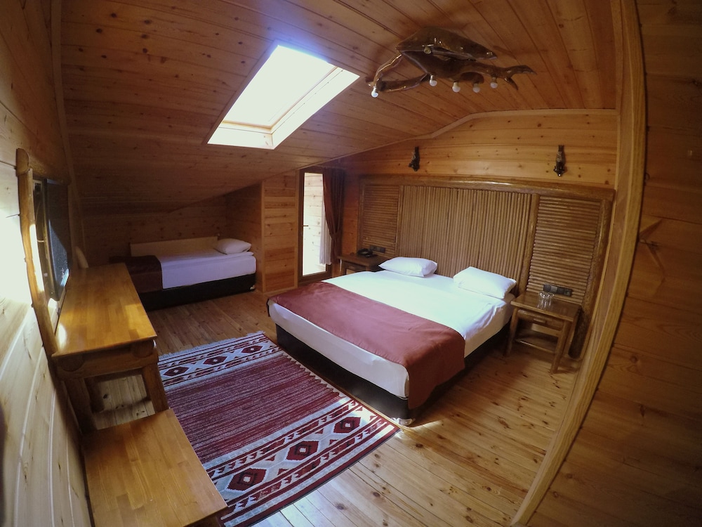 Inan Kardesler Hotel 35/61