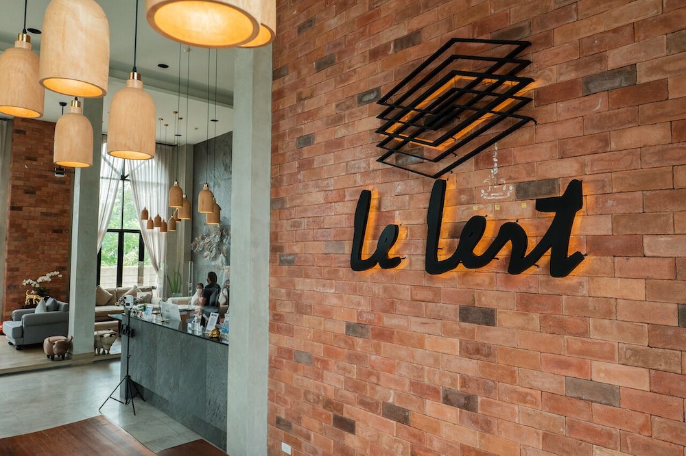 Le Lert Hotel Ratchaburi 3/24