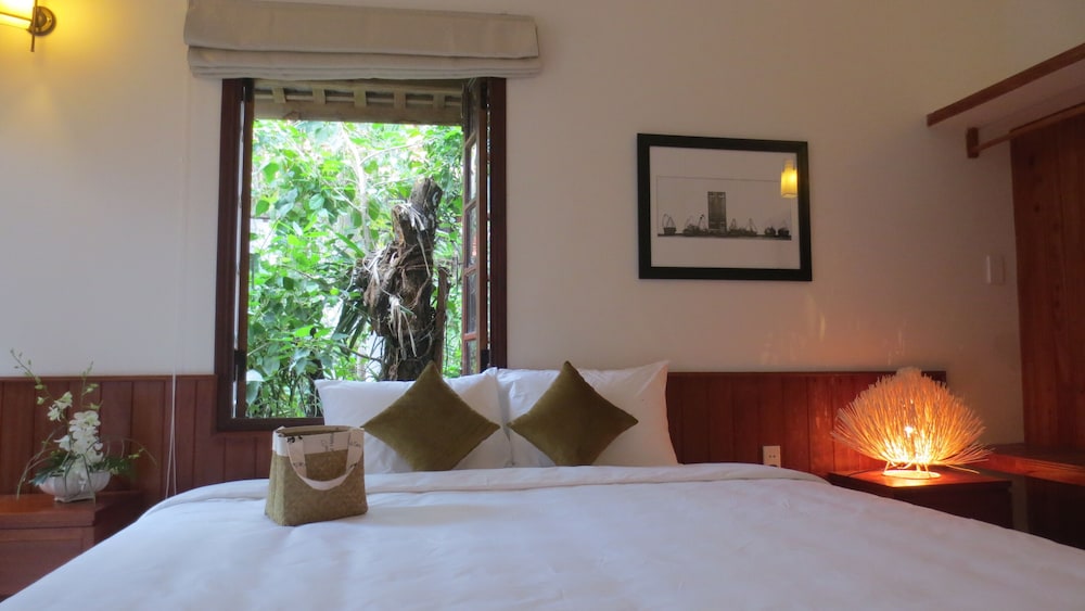 SUPERIOR, DOUBLE BED