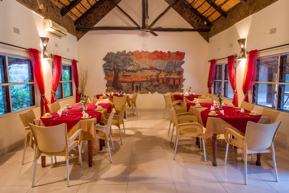 Ngolide Lodge 26/45