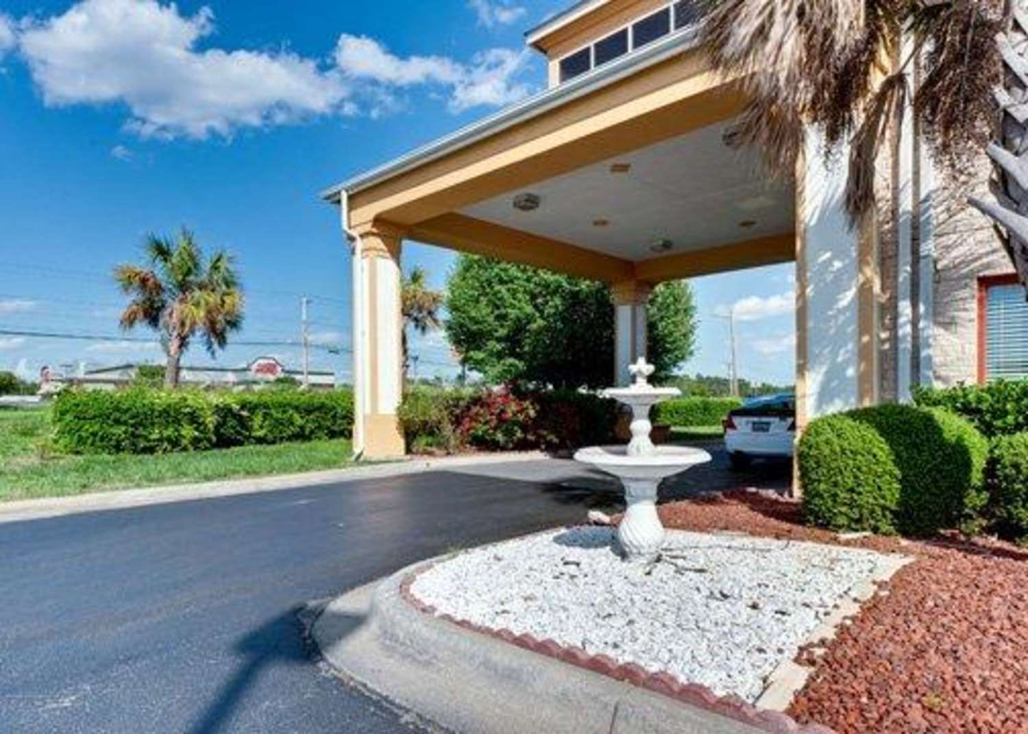 Quality Inn and Suites Monroe NC 23/24