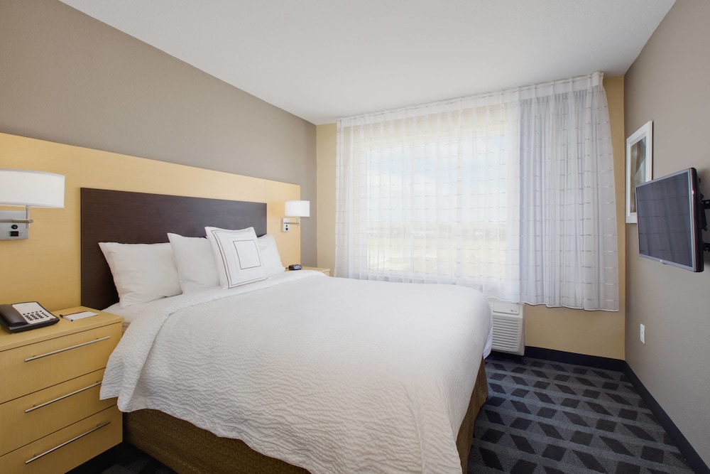 TOWNEPLACE SUITES CORPUS CHRISTI PORTLAND 13/50