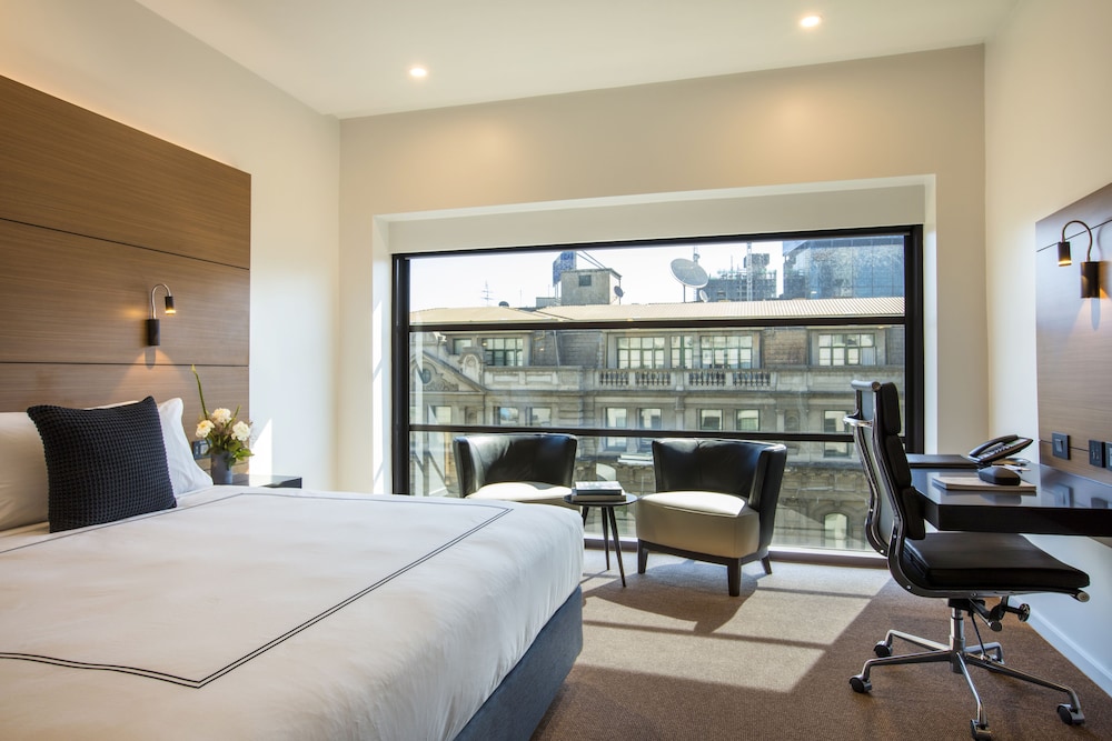 Hotel Indigo Melbourne on Flinders, an IHG Hotel 8/77