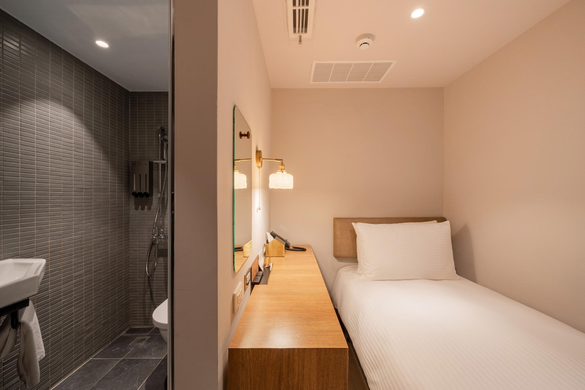 Room, Single, No Window