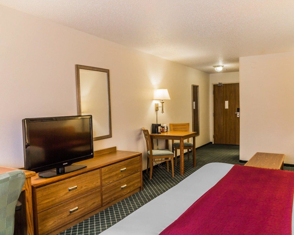 Quality Inn & Suites Golden - Denver West 23/41