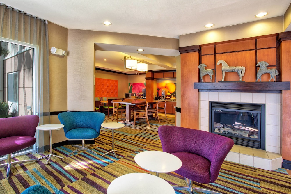 Fairfield Inn Suites Mcallen Airport 16/24